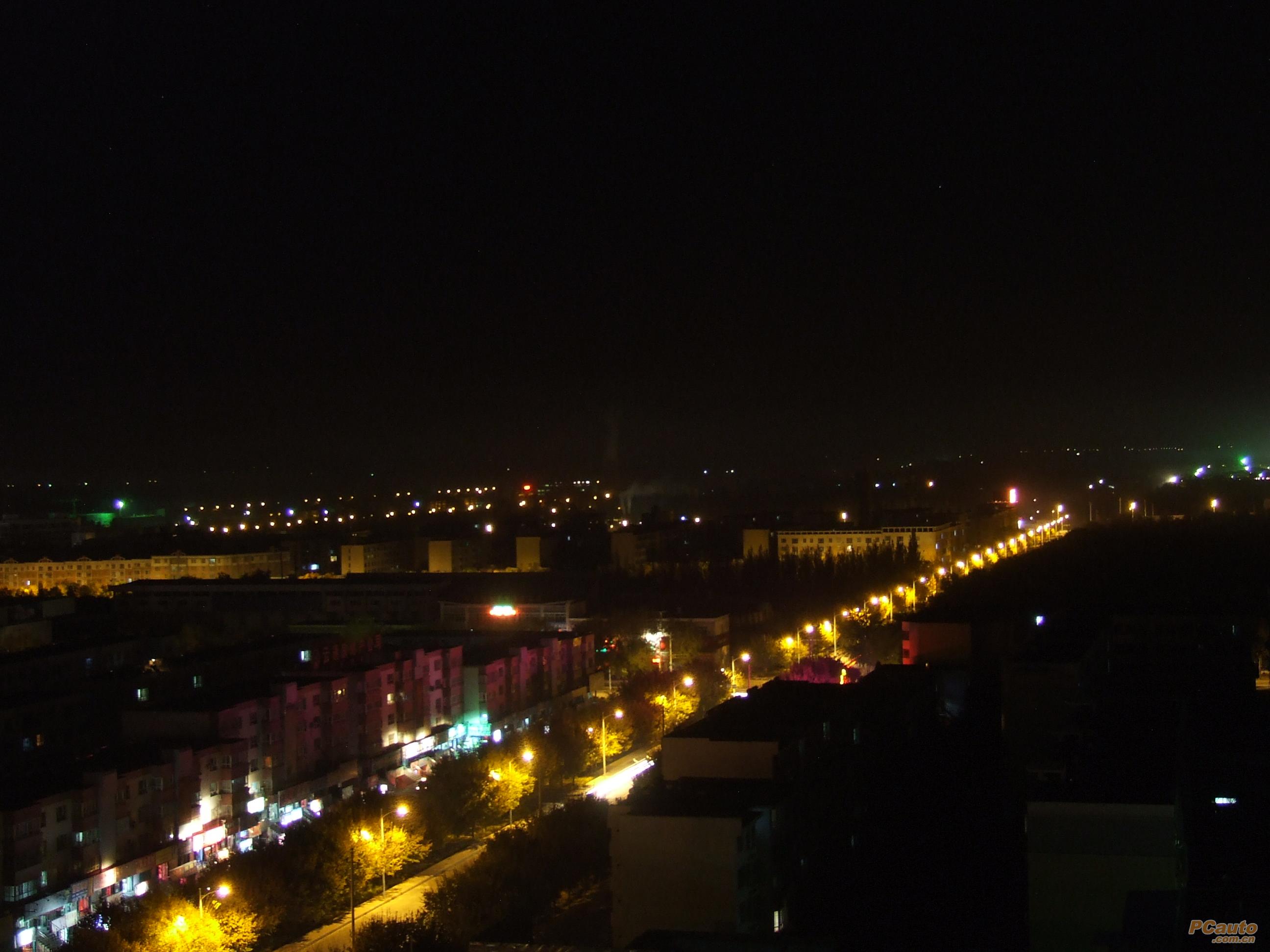 新疆奎屯的日出与夜景