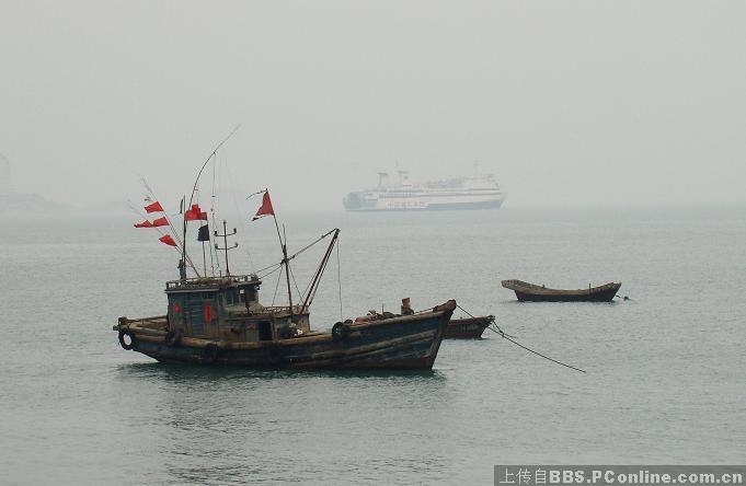 大船小船出海港