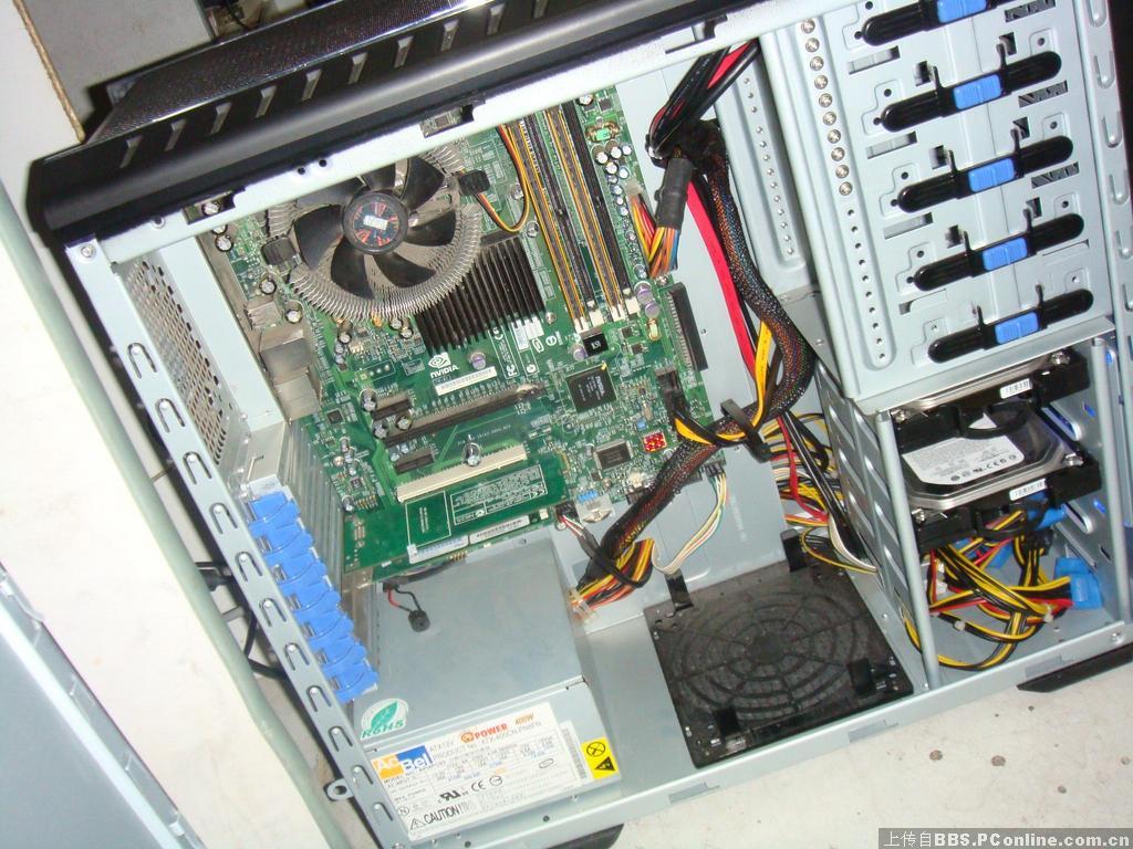 发下我的CM690和老妈的股票机_DIY综合论坛