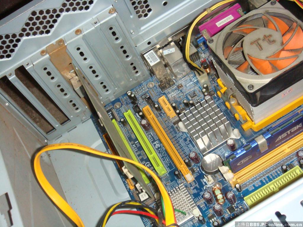 发下我的CM690和老妈的股票机_DIY综合论坛