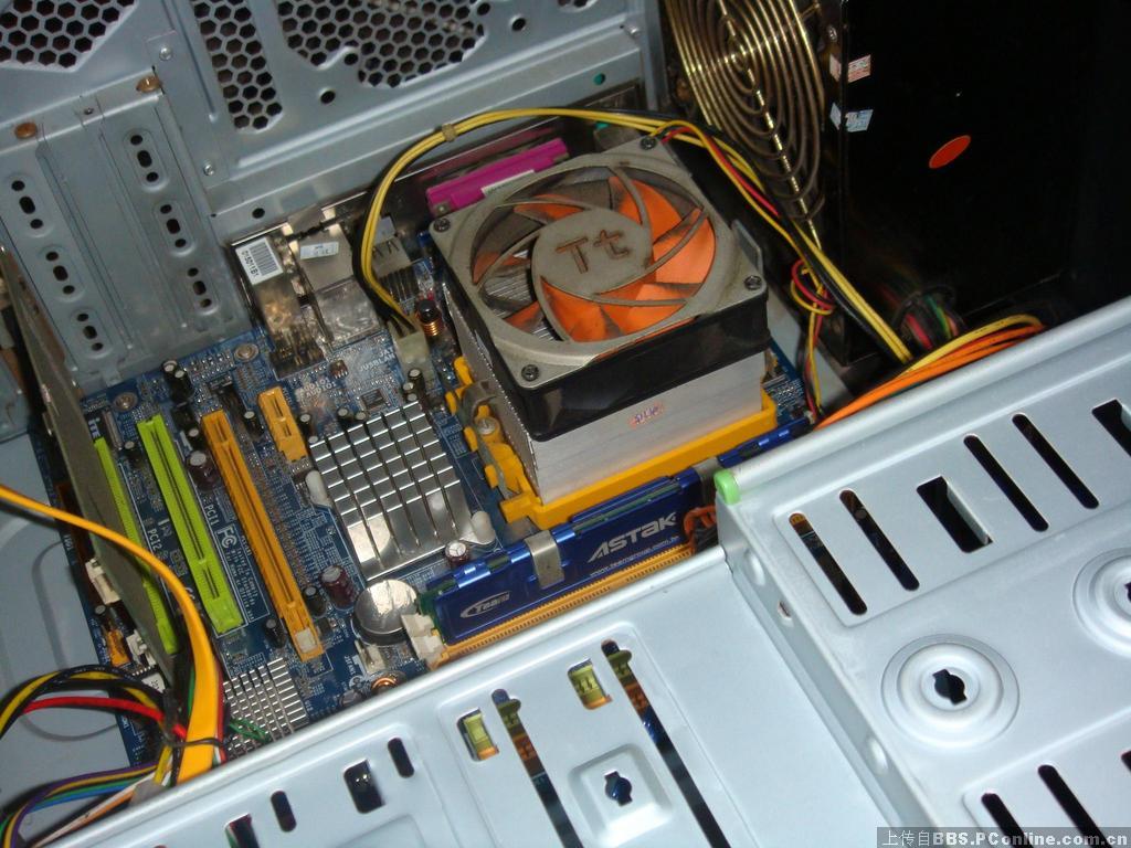 发下我的CM690和老妈的股票机_DIY综合论坛