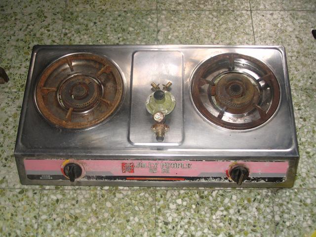 搬新居 卖两台1P空调,一台1.5P空调,旧冰箱,热