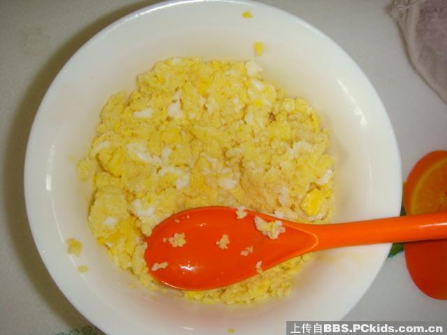 贝辅食]鸡蛋羹的做法(适合6个月以上的宝宝)