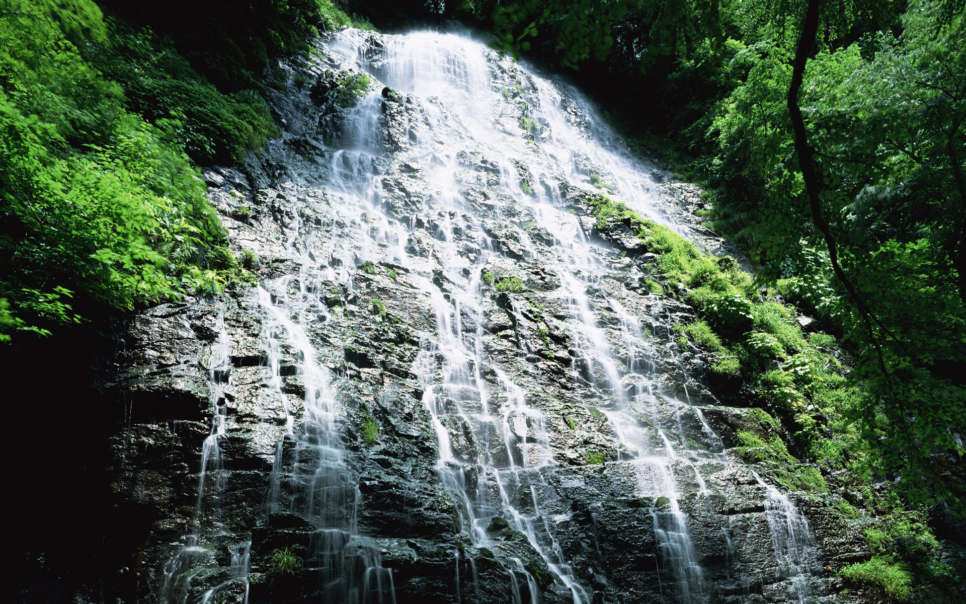 高山流水 瀑布溪流风景壁纸(七)