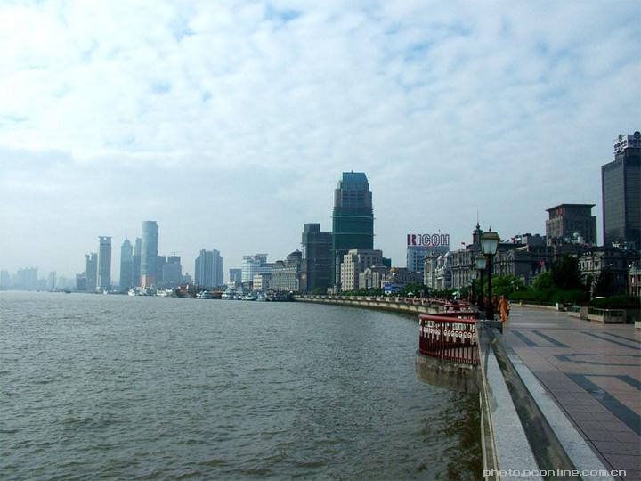 外滩清晨(上海)
