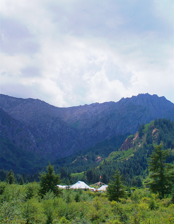 大山里的旅游点