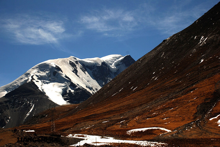 高原雪山