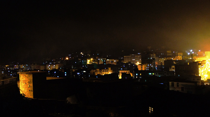 我在我家楼顶看风景之二:黑夜下的迁陵镇