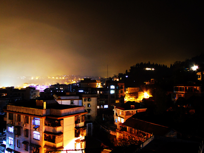【我在我家楼顶看风景之二:黑夜下的迁陵镇摄