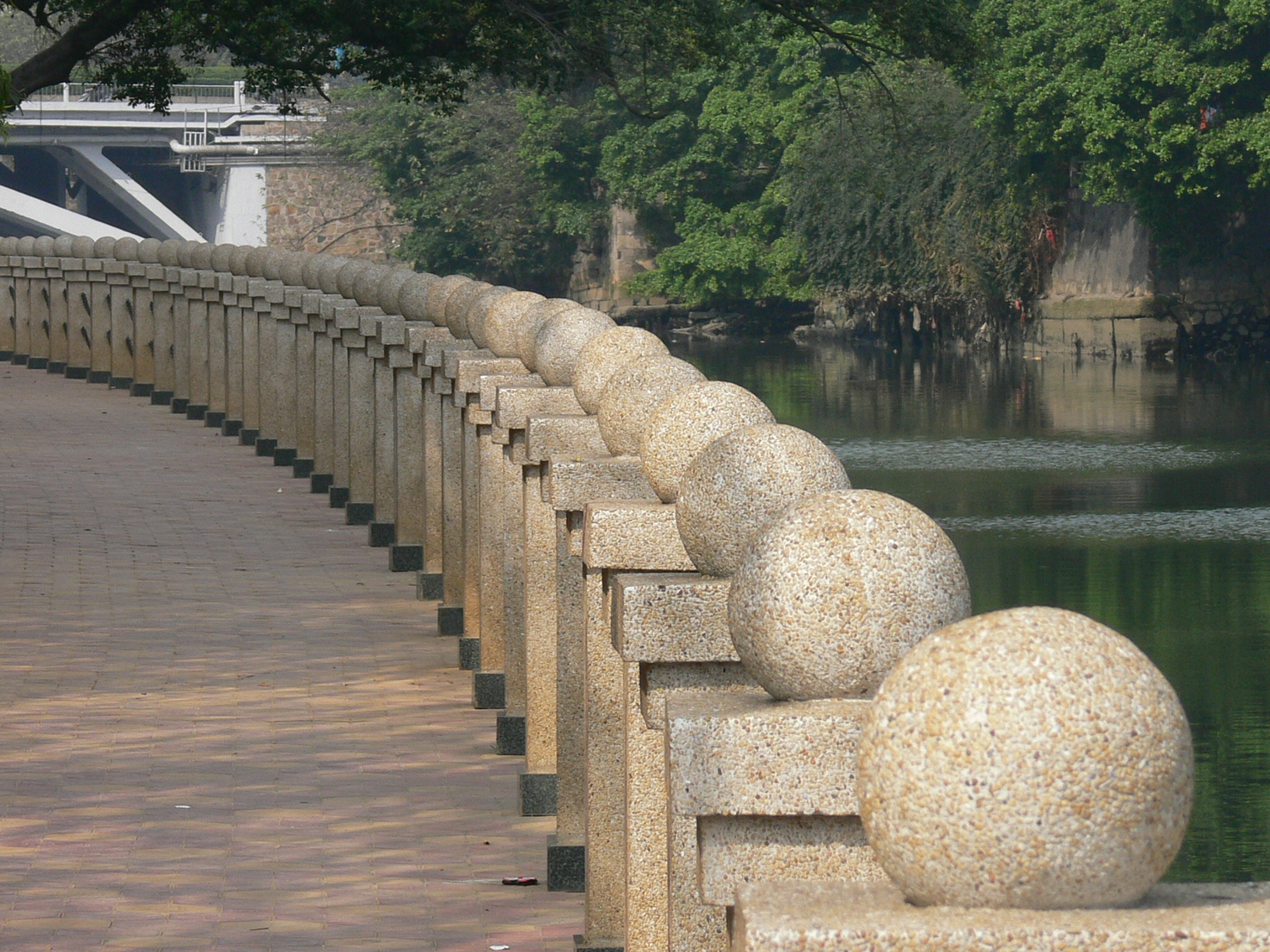 河堤护栏