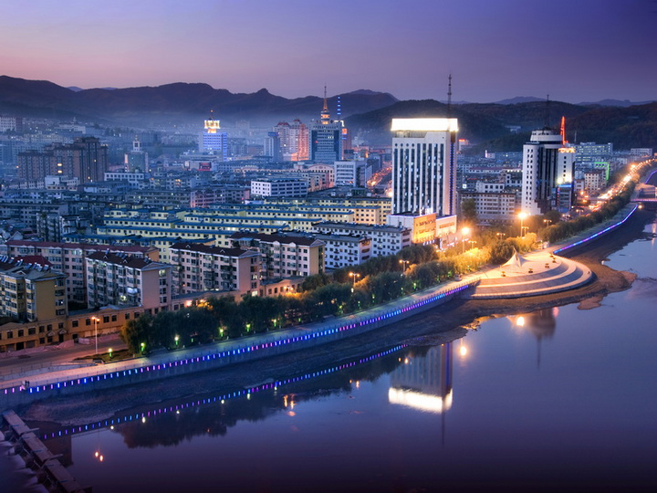 【山城夜色摄影图片】通化市风光摄影_太平洋电脑网