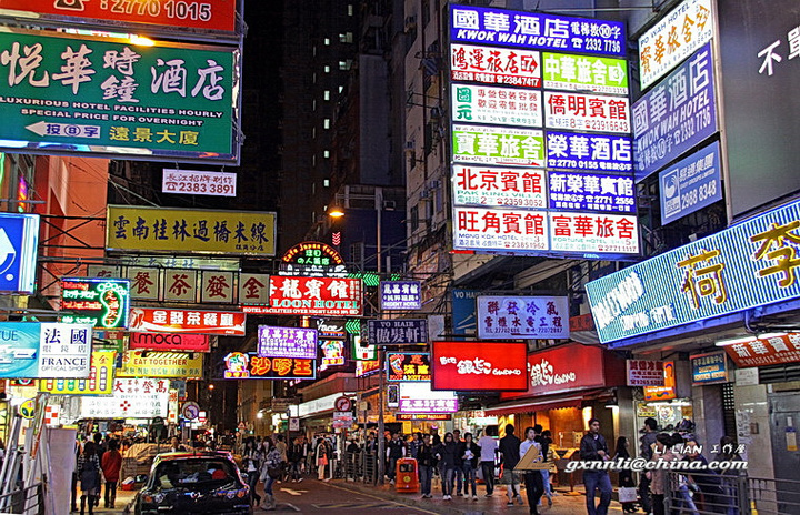 多彩、繁华的香港街景