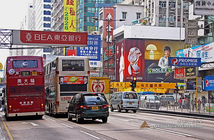 多彩繁华的香港街景