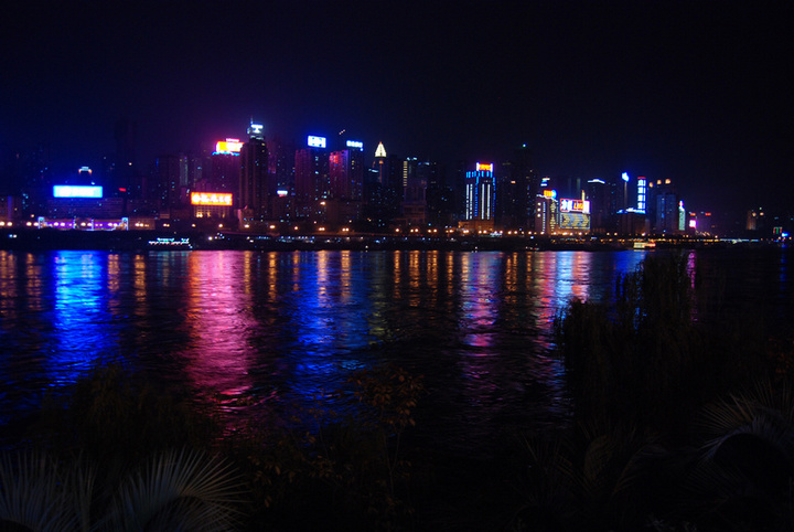 重庆.滨江路之夜