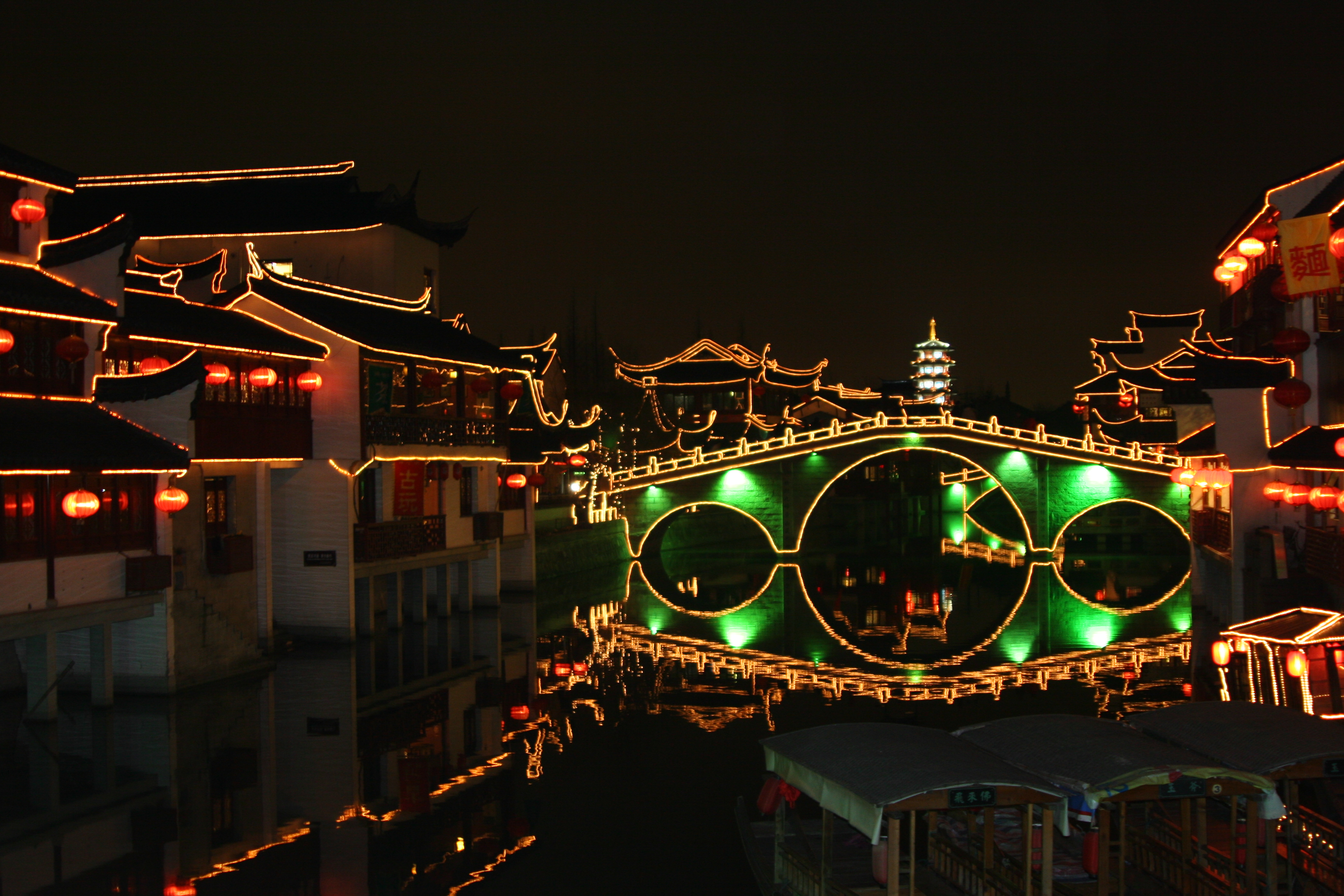 【春节的七宝老街摄影图片】上海七宝老街风光