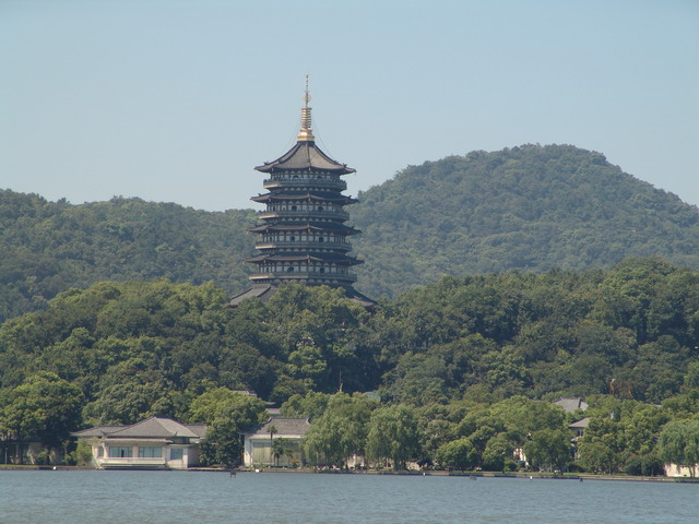 杭州西湖雷锋塔