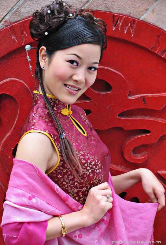 婷娜旗袍-古典端庄