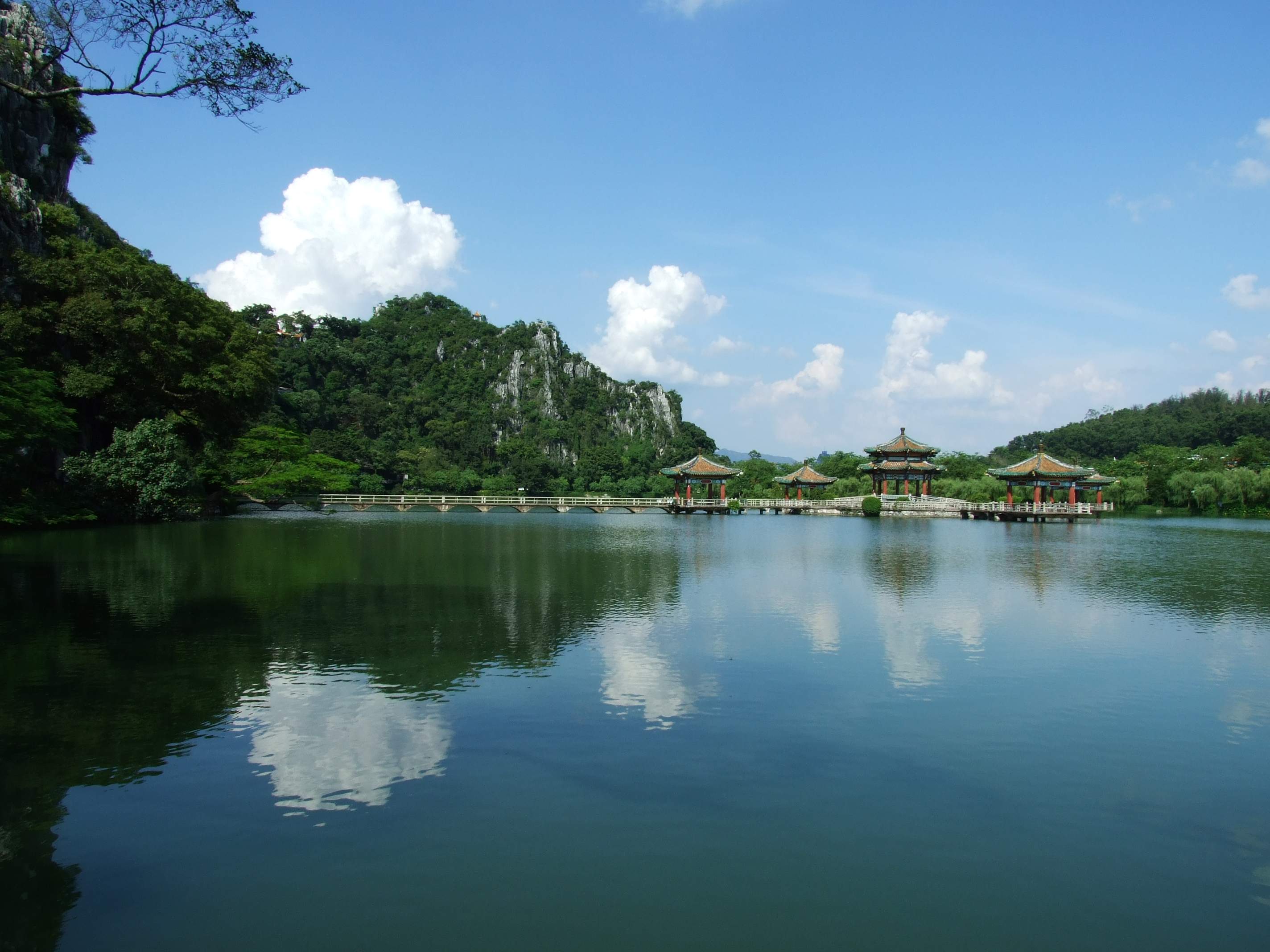 七星岩风景