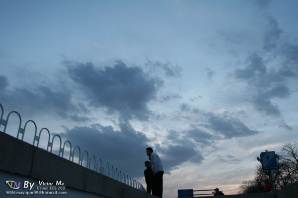 【一组以天空为背景的照片摄影图片】北京生活摄影_乐