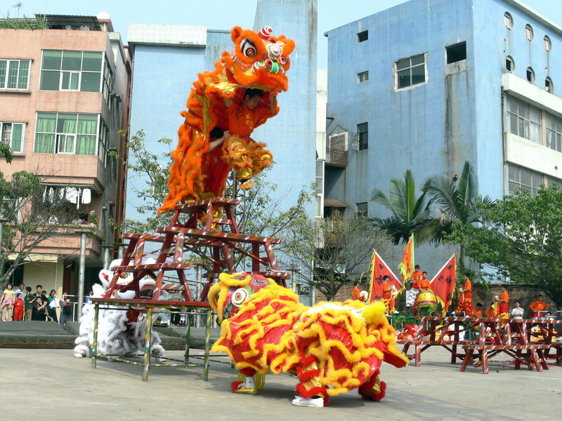 春节舞狮2