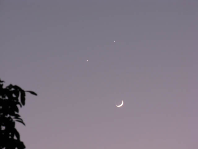 【笑脸(金星、木星和月亮)摄影图片】广州风光