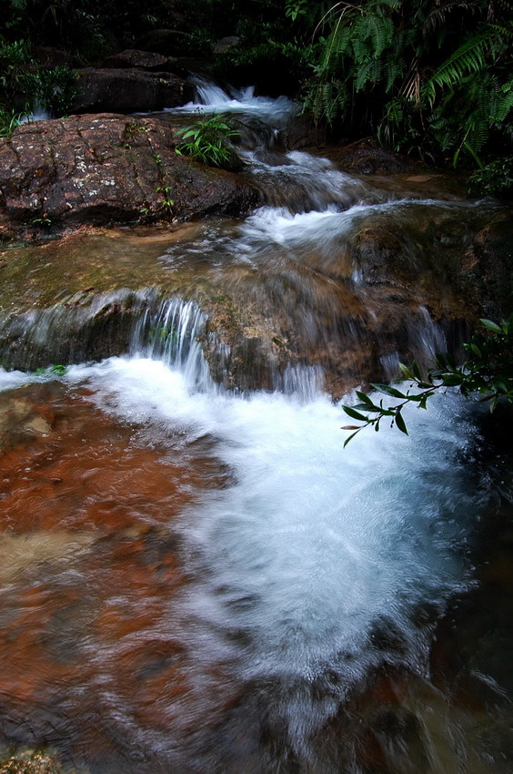 山溪水