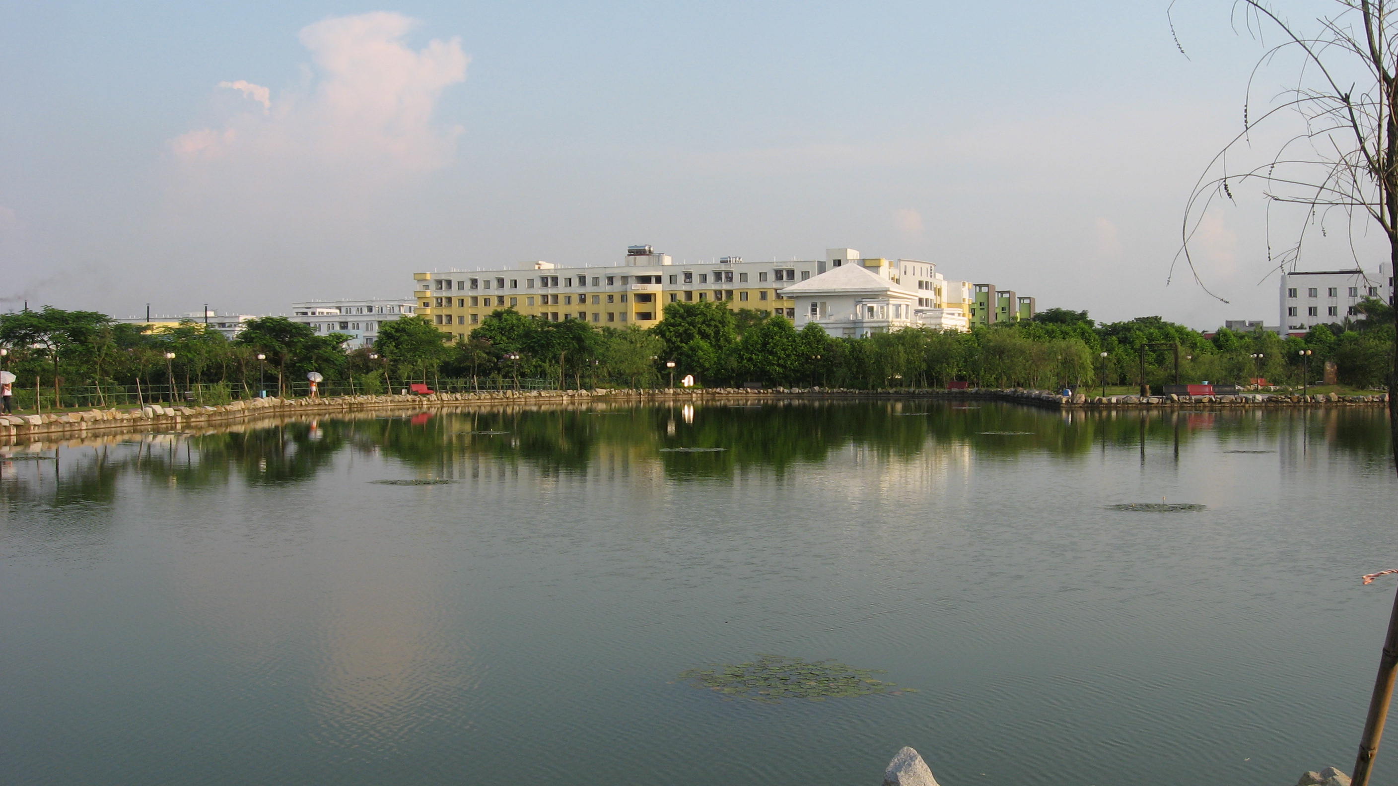 广州大学华软软件学院