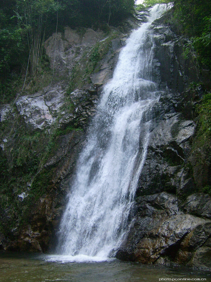阳山广东第一峰风景区
