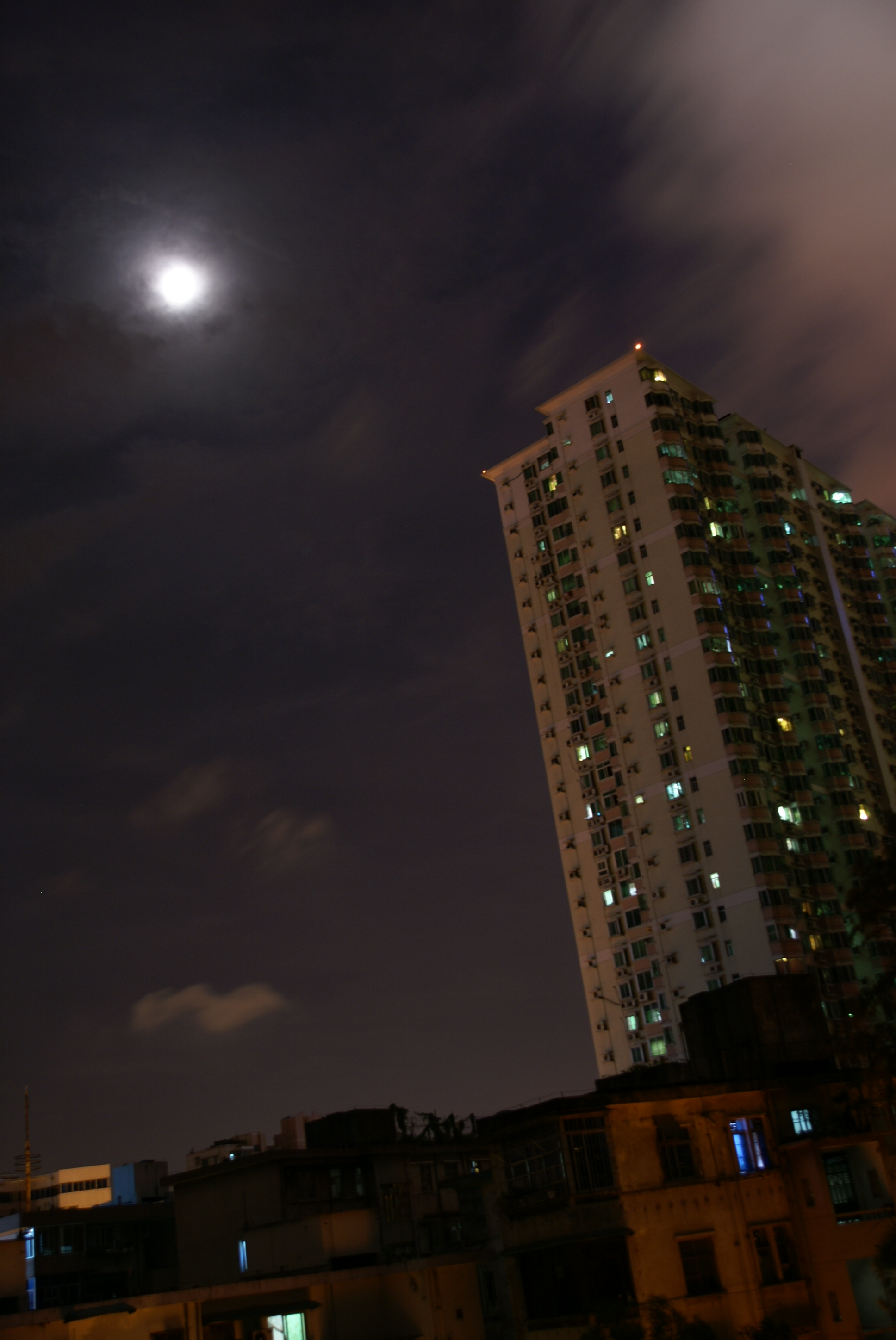 广州的清晨和夜晚