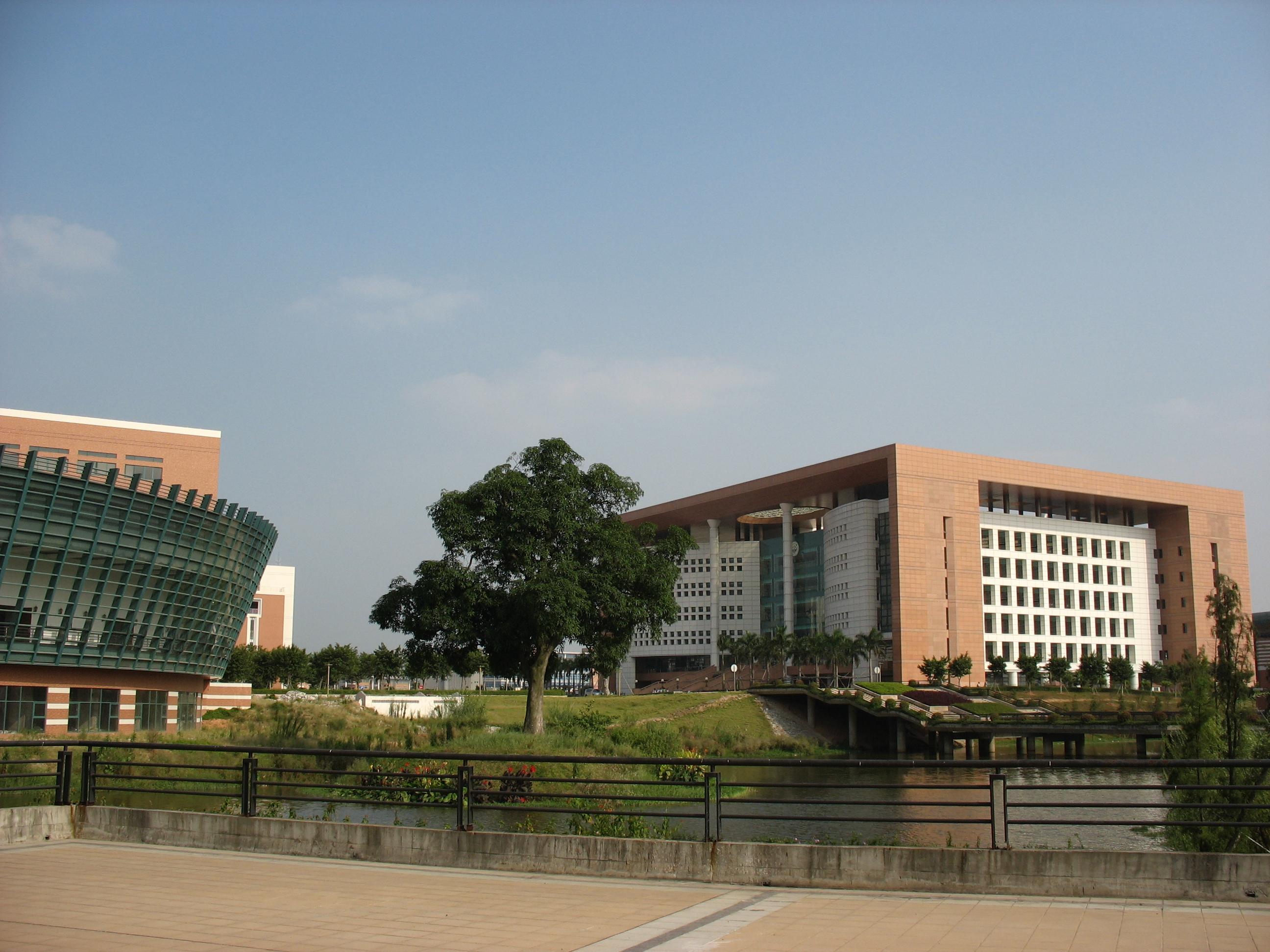 广州大学城一日游,中山大学