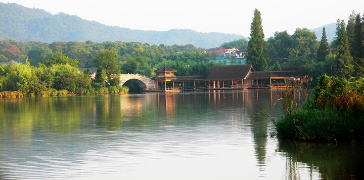 西湖早晨