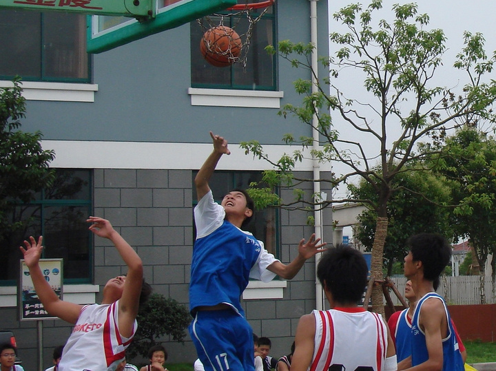 【2007新闻晨报-统一冰红茶杯市中学生篮球