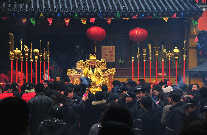 新年祈福-大年初五接财神