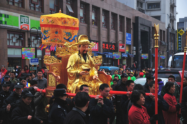 新年祈福-大年初五接财神