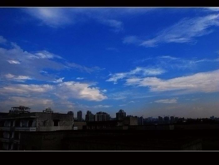 【我的天空摄影图片】重庆烈士墓西政楼顶风光