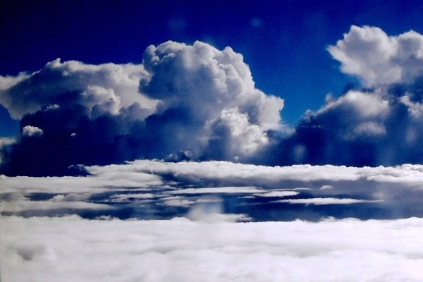 【高天上流云摄影图片】飞机上风光摄影