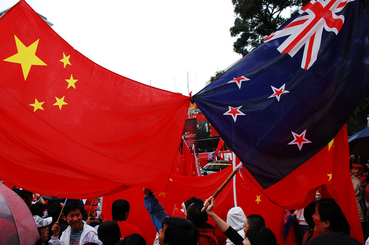 【新西兰华人留学生支持奥运大集会活动摄影图