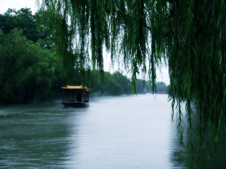 烟雨蒙蒙瘦西湖