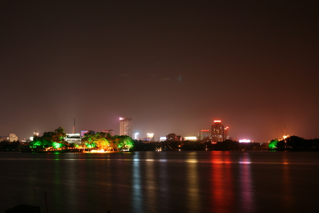 嘉兴南湖夜景【相关词_ 嘉兴南湖革命纪念馆】