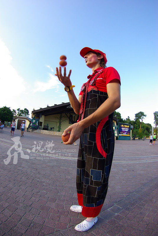 【小丑玩杂耍摄影图片】深圳风光摄影