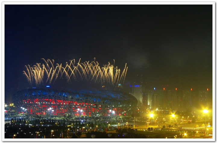 【2008北京奥运会开幕式烟花燃放.摄影图片】