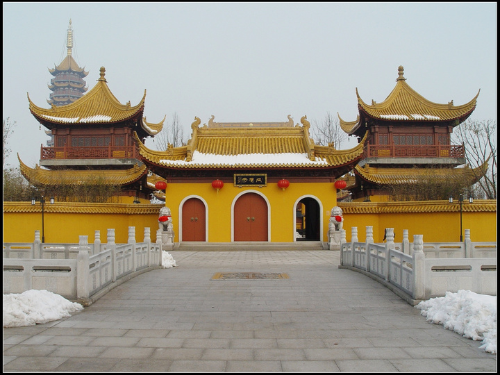 查看大图 手机看图 作品简介 同觉寺位于江苏省太仓市浮桥镇南环