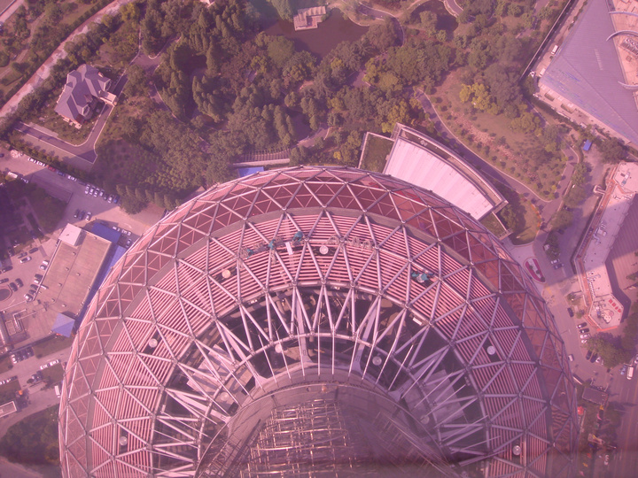 【上海东方明珠电视塔上的奇观摄影图片】上海
