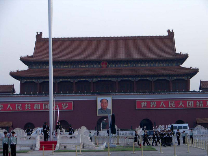 【中华人民共和国天安门升旗仪式摄影图片】北京纪实