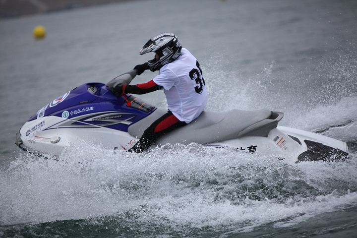 【摩托艇大赛摄影图片】柳州的河面纪实摄影