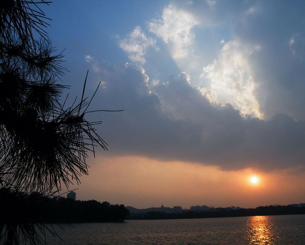 夕阳晚照