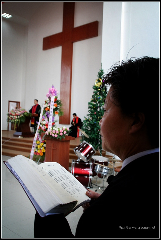 【去年圣诞,教堂摄影图片】胶南镜台山教堂纪