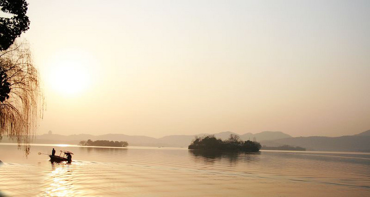 杭州西湖的早上