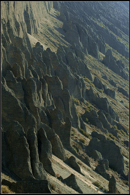 谷谷底风光摄影图片】新疆独山子大峡谷风光旅