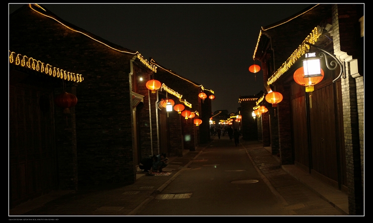 东关街夜景